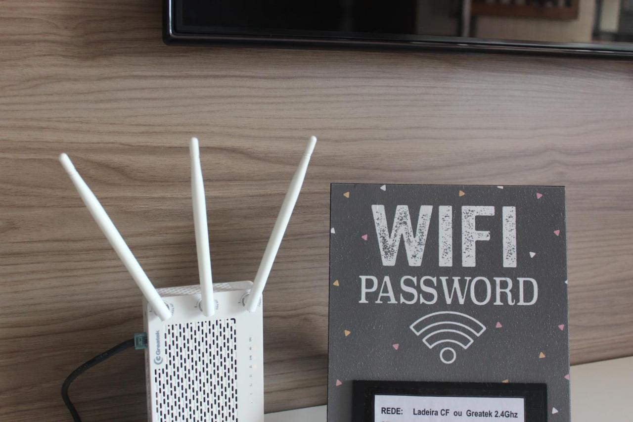 Maravilhoso Apto Na Praia Do Forte Wi-Fi 600 Mb Apartment Cabo Frio Ngoại thất bức ảnh